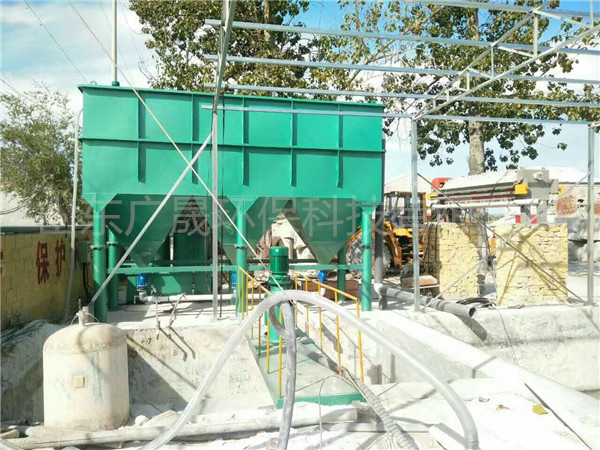 綠色氣浮機(jī)現(xiàn)場 (43).jpg