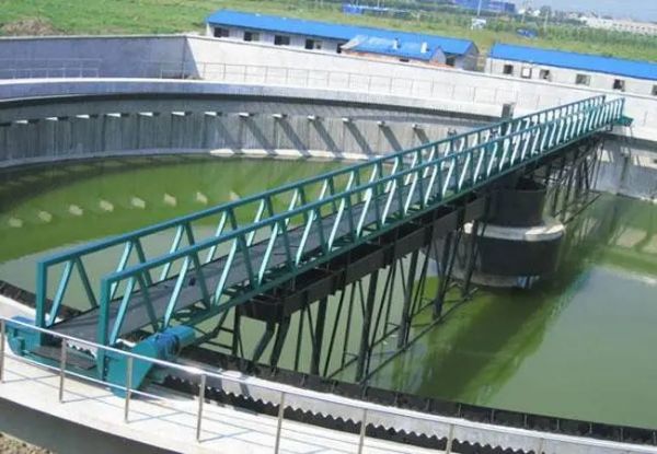 市政污水處理工程刮吸泥機(jī)